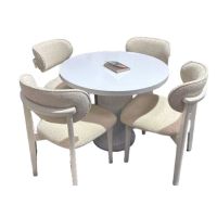 Wooden Round Dinning Table